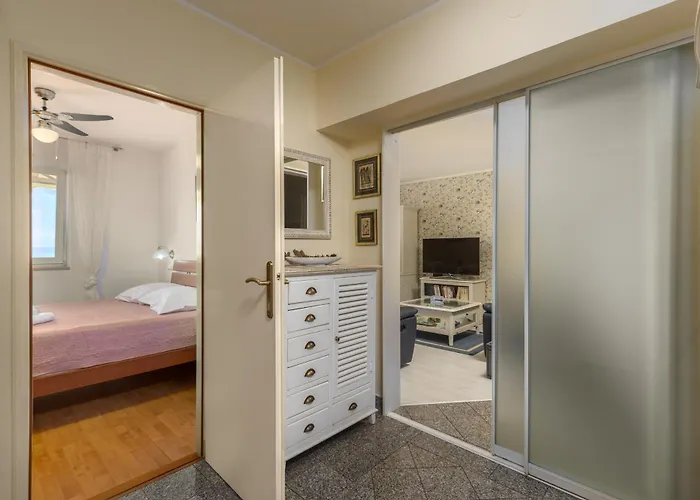 Apartament Seaview Frida - Happy