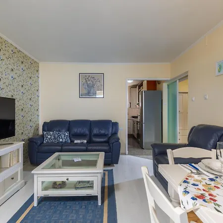 Seaview Frida - Happy 公寓