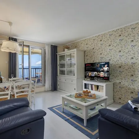 Seaview Frida - Happy Apartament *