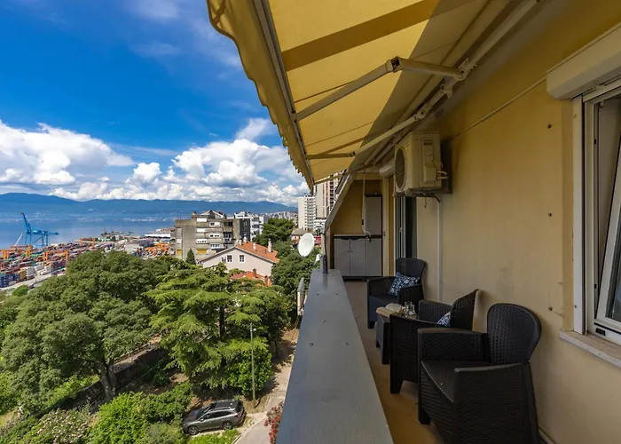 Seaview Frida - Happy Lägenhet